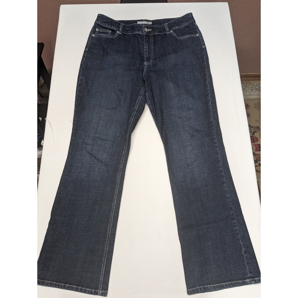 Chicos Platinum Charm RG Jean Dark‎ Wash Bootcut Embroidered Size 2.5 34x30
